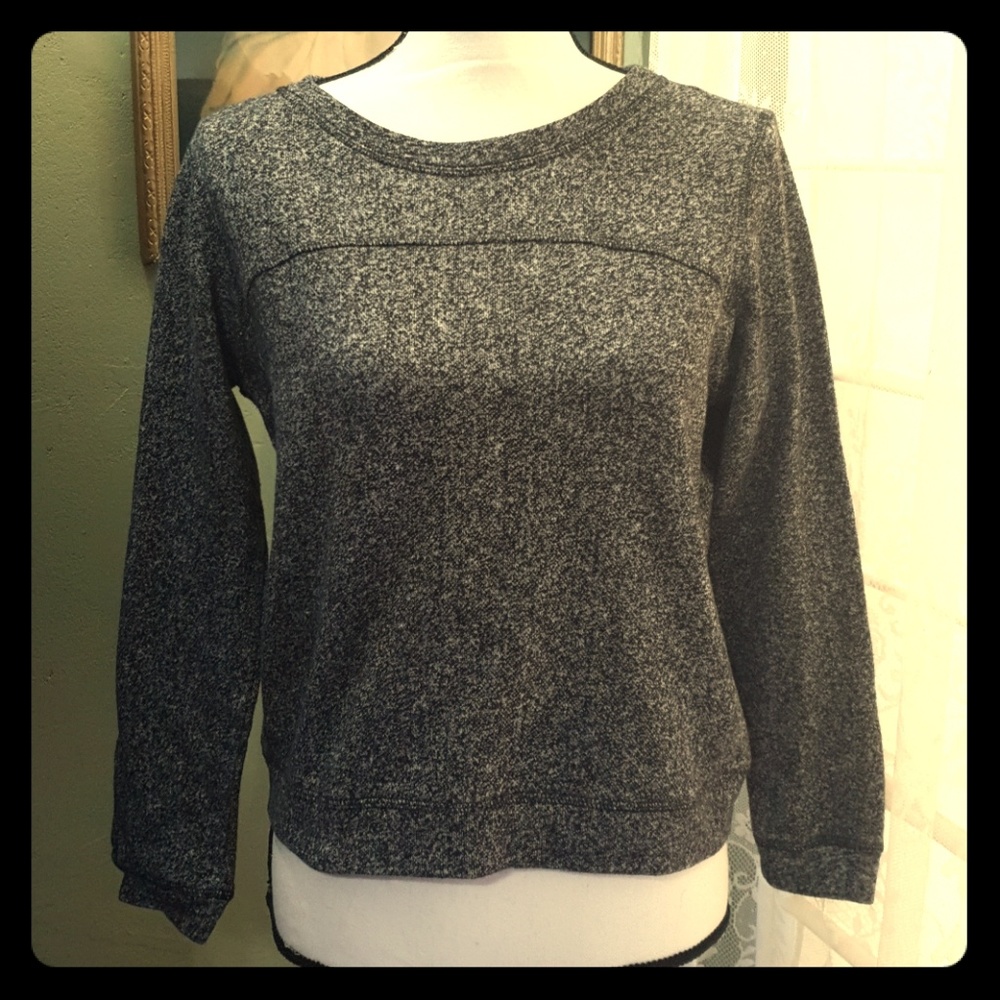 H&M knit crop sweater